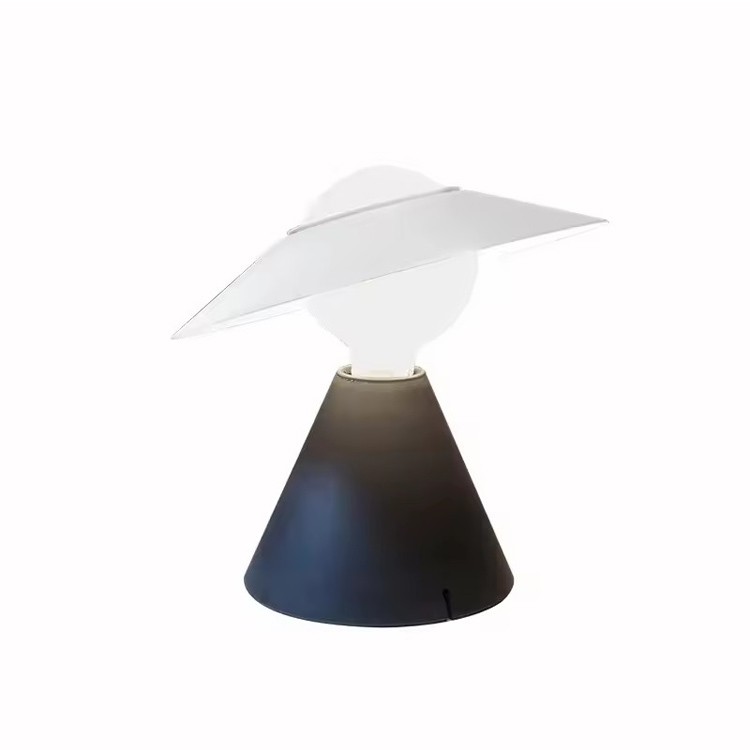Müasir Nordic LED İşıq Qurğuları Orta Ölçülü Stol Lampası
