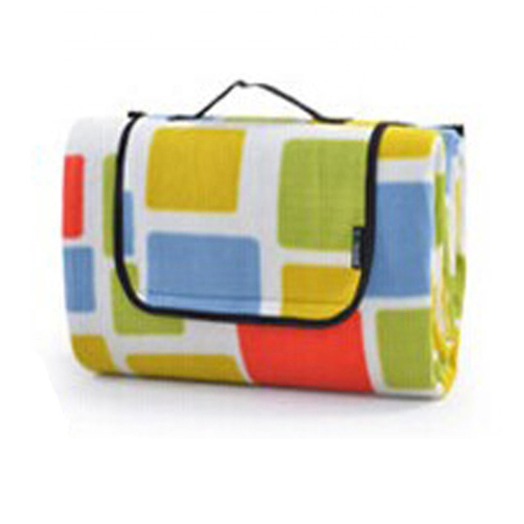 Pikniklər sapı üçün suya davamlı dəstəkli böyük düşərgə mat